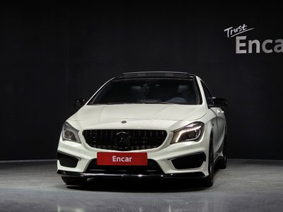 MERCEDES-BENZ CLA - 2