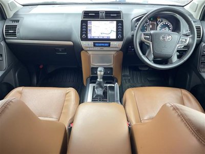 TOYOTA LAND CRUISER PRADO - 2