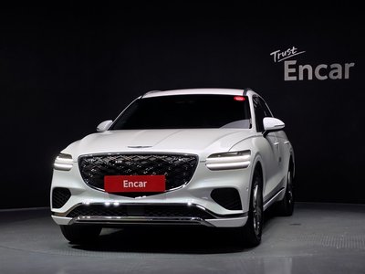 صورة 2 لـ 2024 Genesis GV70