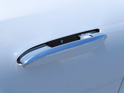 2026 Mercedes-BENZ E-CLASS 缩略图 17