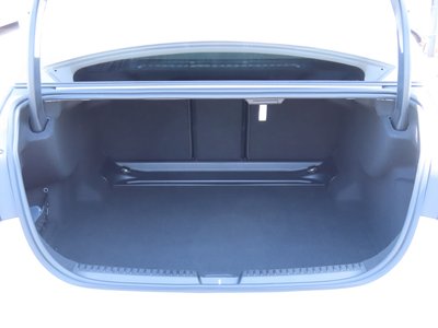 2026 Mercedes-BENZ E-CLASS 缩略图 30