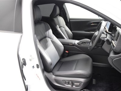 صورة مصغرة 36 لـ 2024 Toyota CROWN SPORT