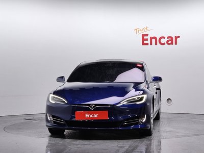TESLA MODEL S - 2