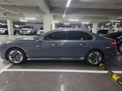 BMW 7 SERIES - 3