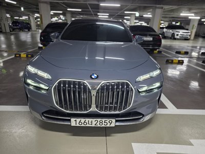 BMW 7 SERIES - 4