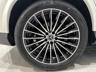 2025 Mercedes-BENZ GLC — миниатюра 12