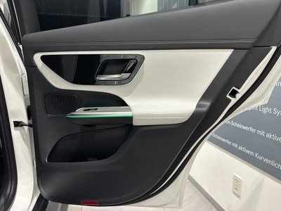 2025 Mercedes-BENZ GLC — миниатюра 52