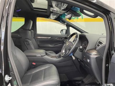 2022 Toyota ALPHARD — миниатюра 18