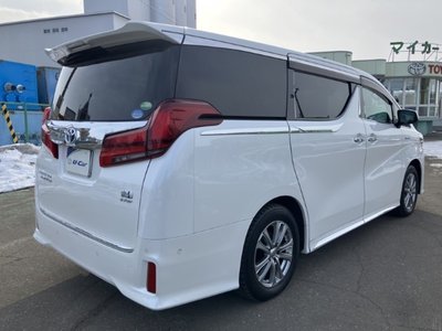 TOYOTA ALPHARD - 8
