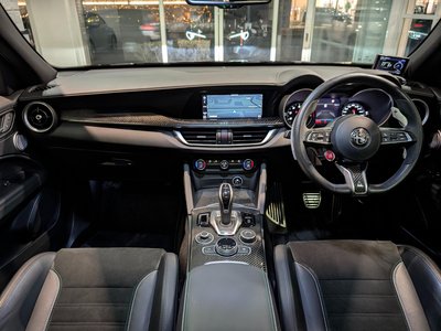 ALFA ROMEO STELVIO - 3