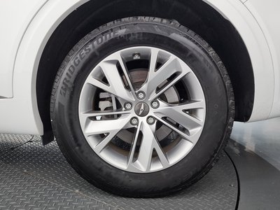 2021 Genesis GV70 photo 8