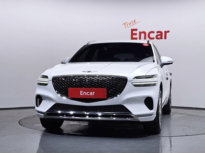 2021 Genesis GV70 photo 2