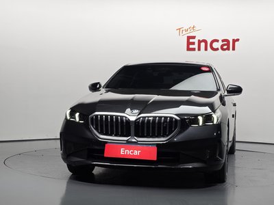 2023 BMW I5 — фото 2