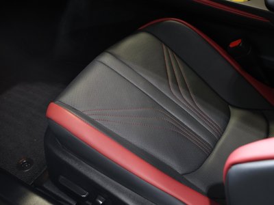 2021 Lexus RC F 缩略图 35