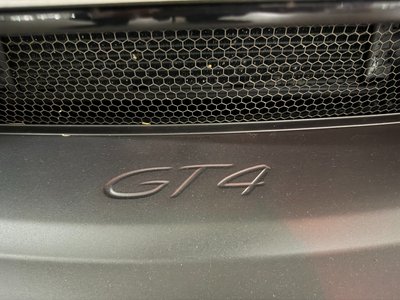 2021 Porsche 718 photo 8