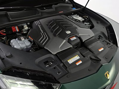 LAMBORGHINI URUS - 7