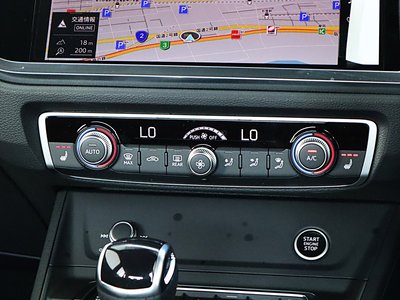 2025 AUDI Q3 thumbnail 32