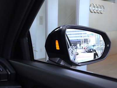 2025 AUDI Q3 thumbnail 46