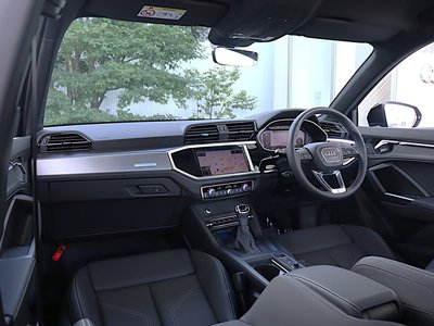 2025 AUDI Q3 thumbnail 42