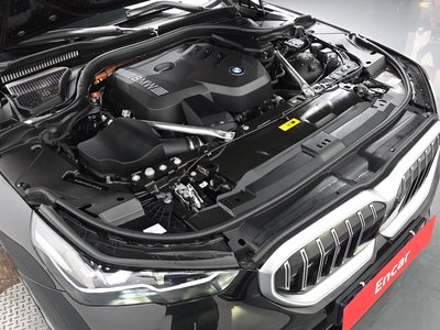 BMW 5 SERIES - 7