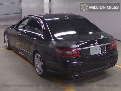 MERCEDES-BENZ E-CLASS - 2