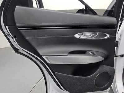 2021 Genesis GV70 — миниатюра 15