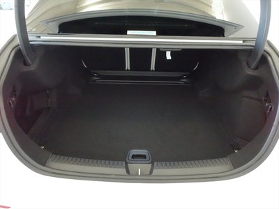 MERCEDES-BENZ E-CLASS - 10