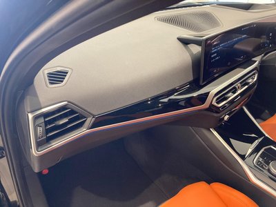 صورة مصغرة 50 لـ 2022 BMW M3 SEDAN