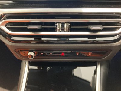 صورة مصغرة 29 لـ 2022 BMW M3 SEDAN