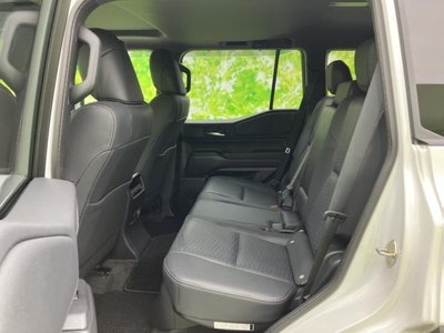 2025 Toyota LAND CRUISER 250 照片 8