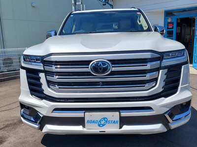 TOYOTA LAND CRUISER 300 - 2