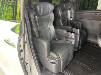 صورة 8 لـ 2025 Toyota ALPHARD