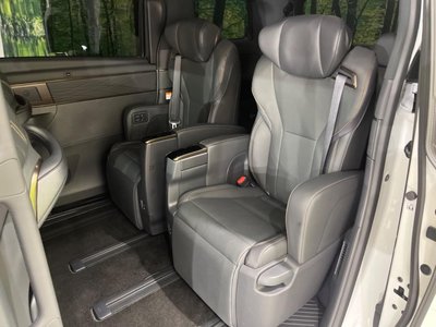 2025 Toyota ALPHARD — миниатюра 49