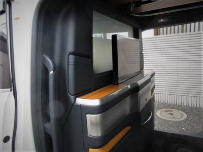 2017 Toyota ALPHARD thumbnail 19