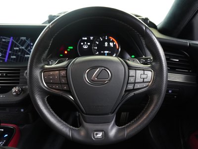 LEXUS LS - 10