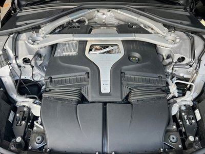 صورة مصغرة 24 لـ 2021 Aston Martin DBX