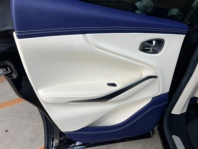 صورة مصغرة 12 لـ 2021 Aston Martin DBX