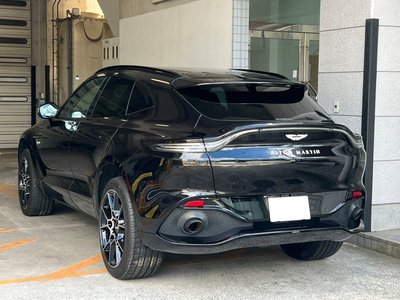 صورة مصغرة 18 لـ 2021 Aston Martin DBX