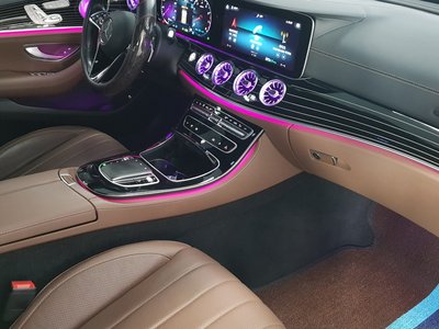 MERCEDES-BENZ E-CLASS - 9