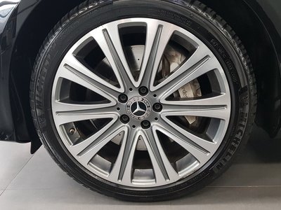 MERCEDES-BENZ E-CLASS - 6