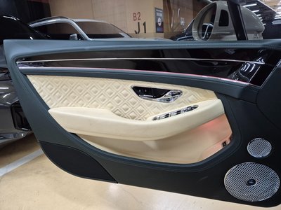 2022 Bentley CONTINENTAL — миниатюра 11