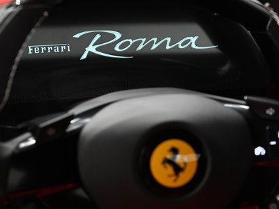 2022 Ferrari ROMA — миниатюра 16