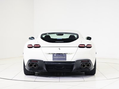 2022 FERRARI ROMA photo 9