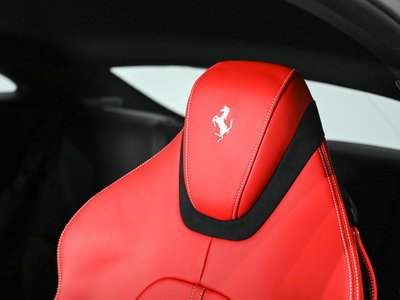 2022 Ferrari ROMA — миниатюра 21