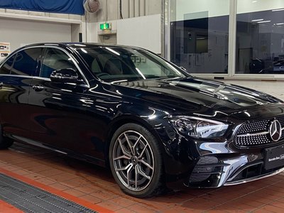 MERCEDES-BENZ E-CLASS - 8