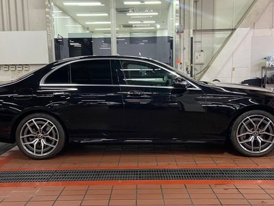 MERCEDES-BENZ E-CLASS - 9