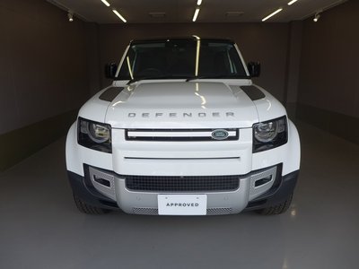 صورة 7 لـ 2025 LAND Rover DEFENDER