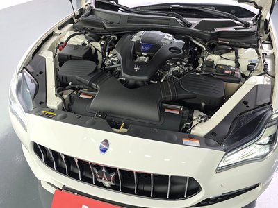 صورة 7 لـ 2018 Maserati QUATTROPORTE