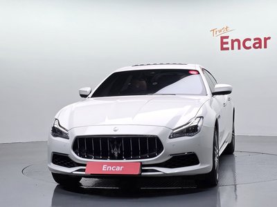 صورة 2 لـ 2018 Maserati QUATTROPORTE