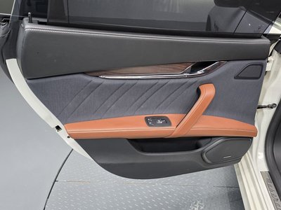 2018 Maserati QUATTROPORTE 缩略图 15